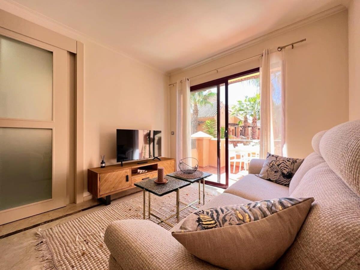 Modern 2 Bedroom Beachside Apartment Nr72 Los Alcázares Eksteriør billede