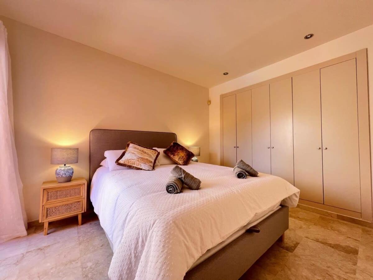 Modern 2 Bedroom Beachside Apartment Nr72 Los Alcázares Eksteriør billede