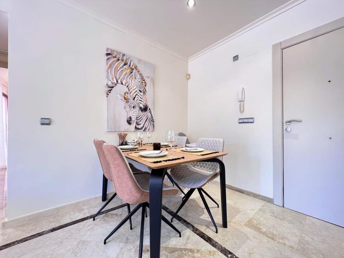 Modern 2 Bedroom Beachside Apartment Nr72 Los Alcázares Eksteriør billede